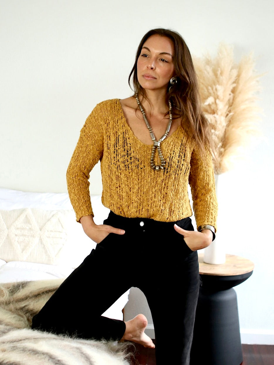 Shiri Textured Pullover